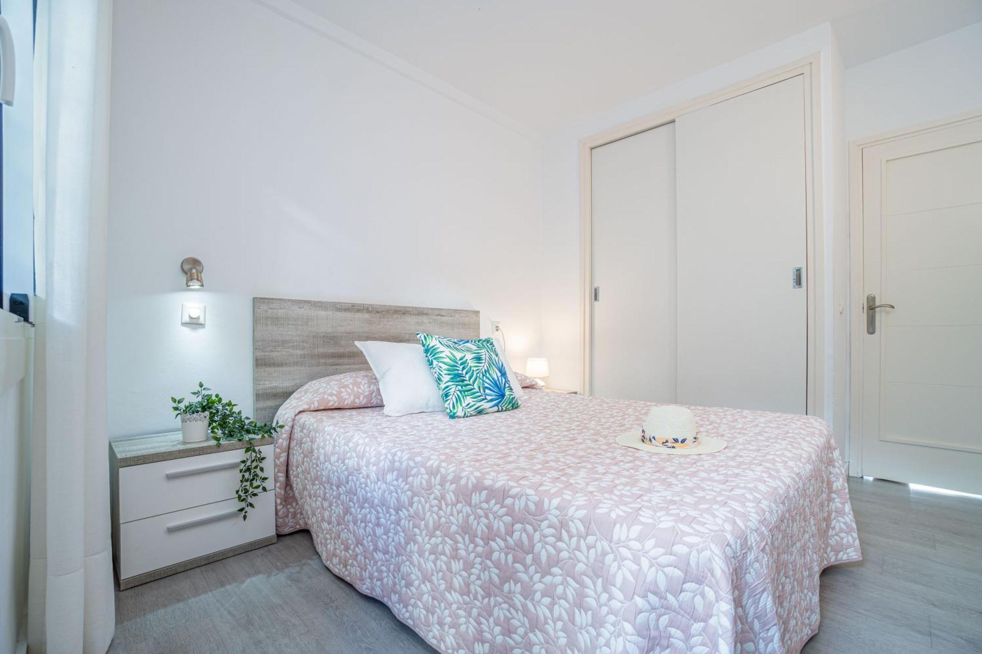 Apartment Meda Chica Roses Eksteriør billede